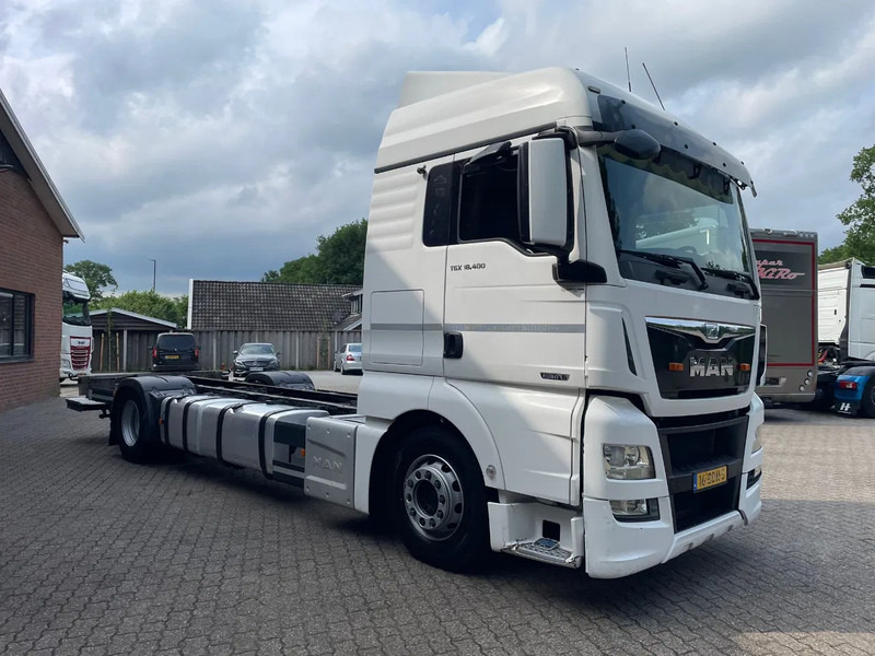 MAN TGX 18.400 XLX AHK LBW Standairco NL Truck - Container transporter/ Swap body truck: picture 2 MAN TGX 18.400 XLX AHK LBW Standairco NL Truck - Container transporter/ Swap body truck: picture 2