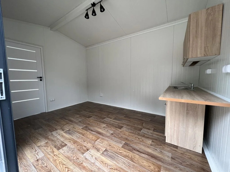 Onbekend 8x3 24m2 NIEUW-NEW Woonunit/Kantoorunit/Tiny house/Mobile office - Garage equipment: picture 4 Onbekend 8x3 24m2 NIEUW-NEW Woonunit/Kantoorunit/Tiny house/Mobile office - Garage equipment: picture 4
