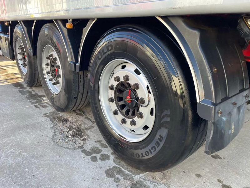 Walking floor semi-trailer Stas S300ZX 10.5M 70m3 Agrar Liftas SAF Agri: picture 18