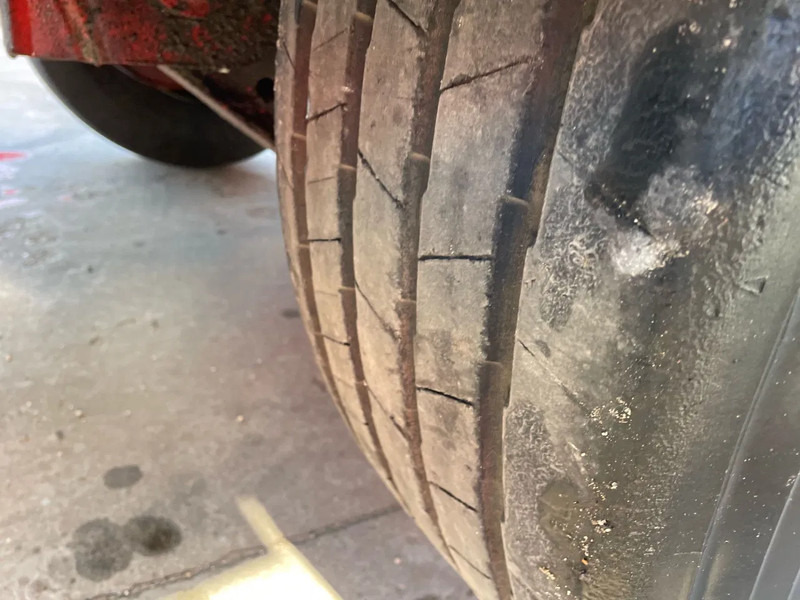 Walking floor semi-trailer Stas S300ZX 10.5M 70m3 Agrar Liftas SAF Agri: picture 17