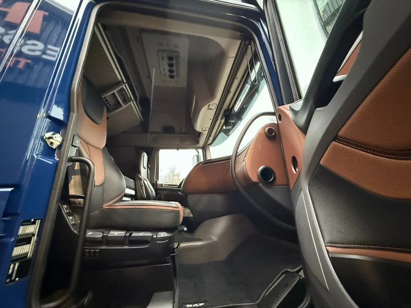 Tractor unit DAF XF 450 SSC Super Space LED Standairco Leer NL Truck APK 01-2026: picture 19