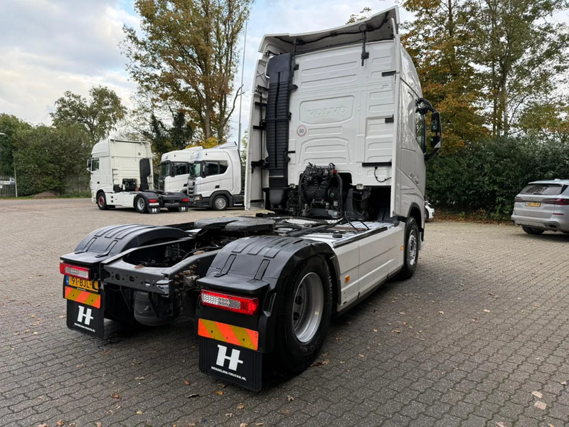 Volvo FH 500 4x2 Globetrotter Hydraukic Standairco 799.830KM NL Truck - Tractor unit: picture 4 Volvo FH 500 4x2 Globetrotter Hydraukic Standairco 799.830KM NL Truck - Tractor unit: picture 4
