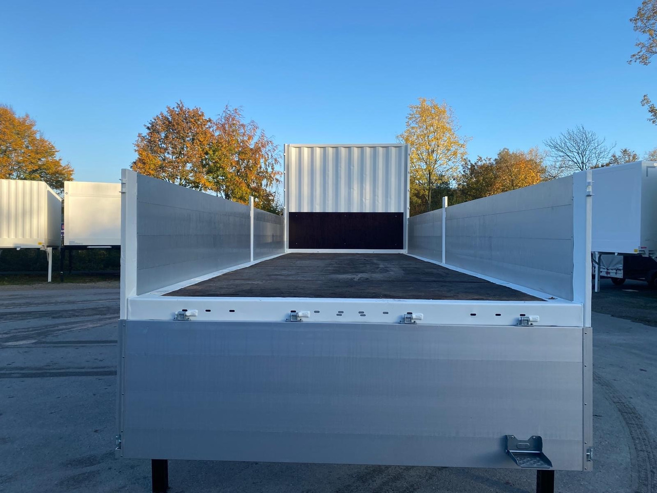 Krone BDF-System, 7.450 mm lang. - Flatbed body: picture 3 Krone BDF-System, 7.450 mm lang. - Flatbed body: picture 3