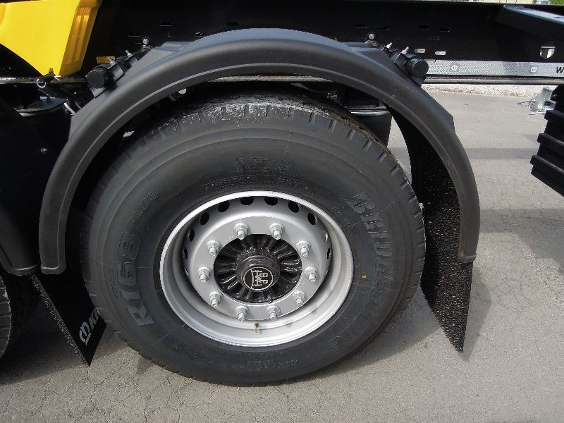 Container transporter/ Swap body trailer Krone BDF-System, Standard MIT Liftachse, ohne Zulassung: picture 7