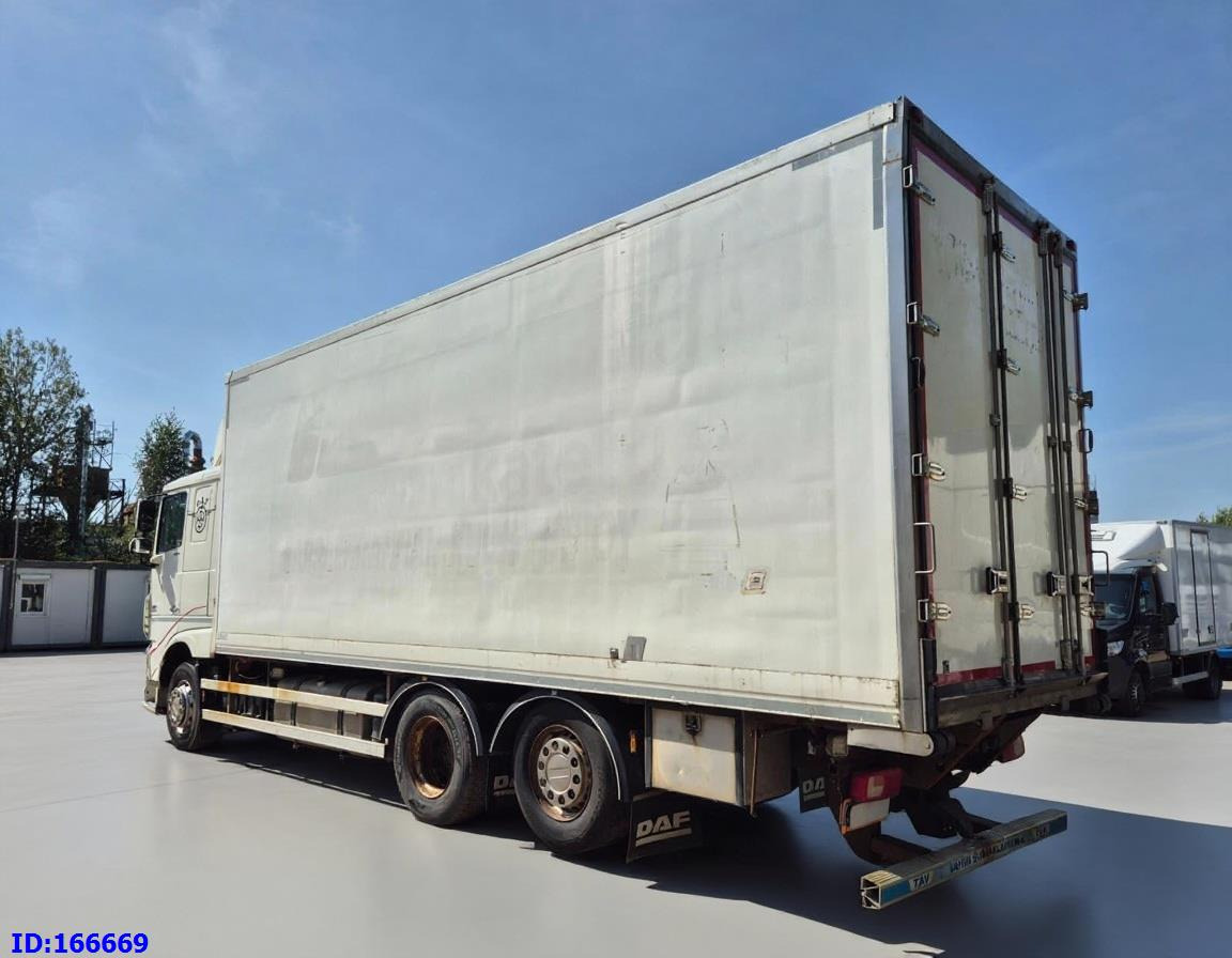Refrigerator truck DAF XF 106.460 FAR  6X2 Euro6: picture 9