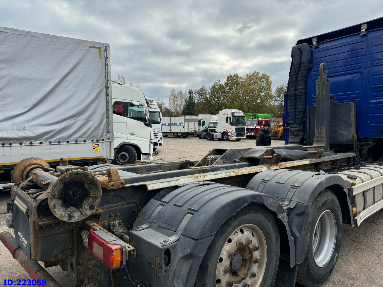 HIAB Multilift XR21S53 - Hook lift/ Skip loader system: picture 4 HIAB Multilift XR21S53 - Hook lift/ Skip loader system: picture 4