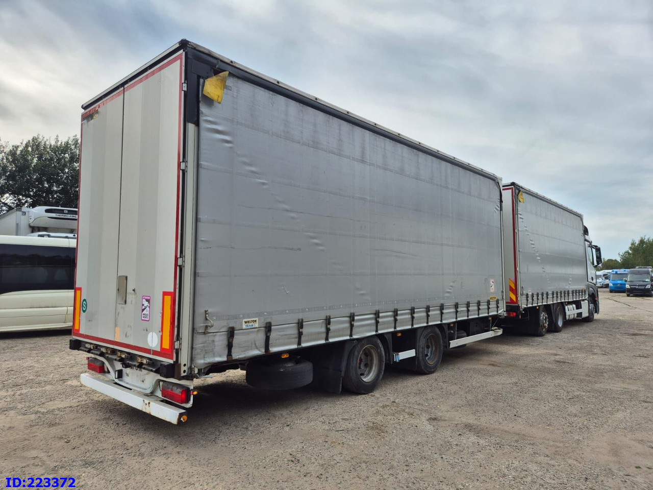 MERCEDES-BENZ Actros 2542 6x2 Euro6 + Wielton trailer - Curtainsider truck: picture 5 MERCEDES-BENZ Actros 2542 6x2 Euro6 + Wielton trailer - Curtainsider truck: picture 5
