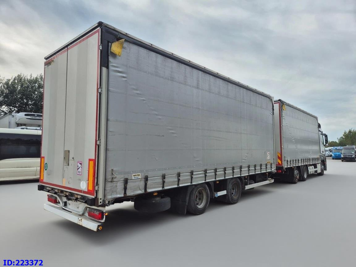 MERCEDES-BENZ Actros 2542 6x2 Euro6 + Wielton trailer - Curtainsider truck: picture 5 MERCEDES-BENZ Actros 2542 6x2 Euro6 + Wielton trailer - Curtainsider truck: picture 5