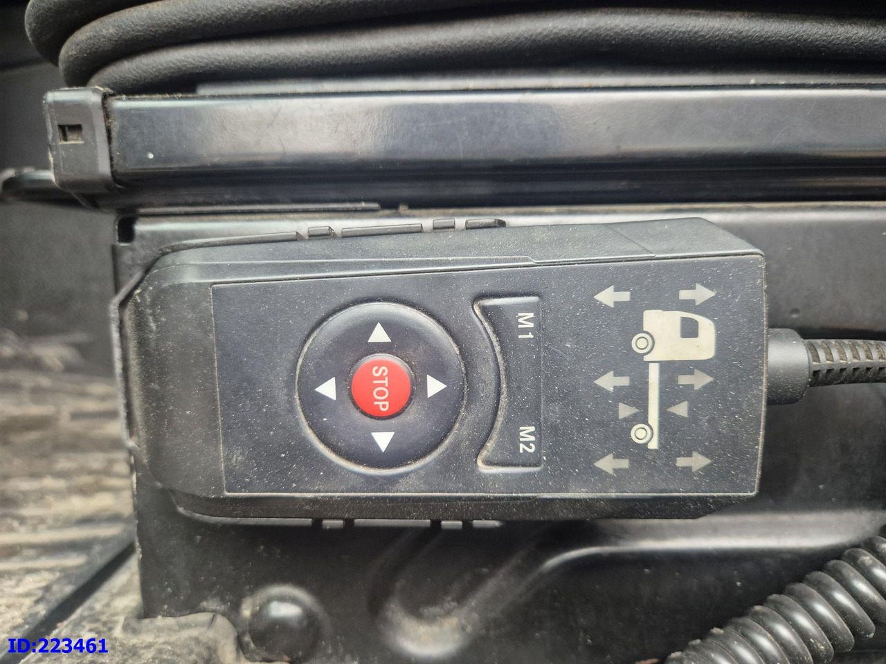 Refrigerator truck MERCEDES-BENZ Actros 2653 Thermoking 10 wheel: picture 19