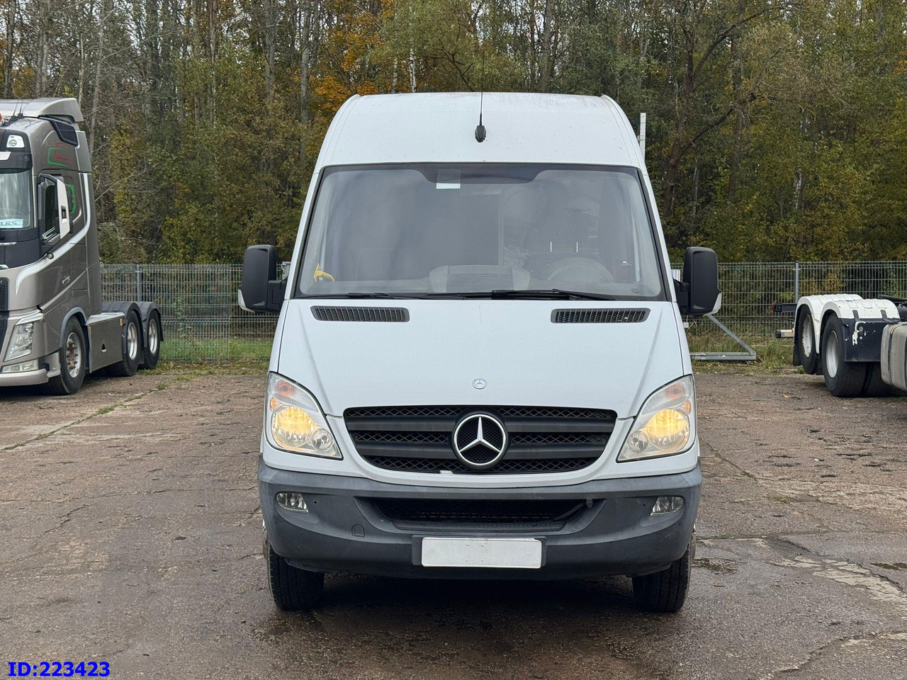 MERCEDES-BENZ Sprinter 516 Euro 5 Avestark 20-seater - Coach: picture 2 MERCEDES-BENZ Sprinter 516 Euro 5 Avestark 20-seater - Coach: picture 2