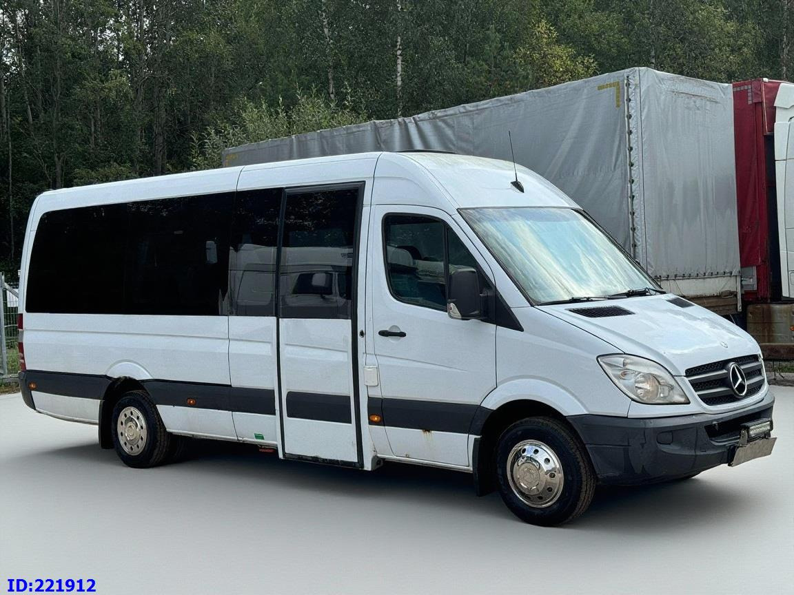 MERCEDES-BENZ Sprinter 518 VIP 17-Place - Minibus, Passenger van: picture 4 MERCEDES-BENZ Sprinter 518 VIP 17-Place - Minibus, Passenger van: picture 4
