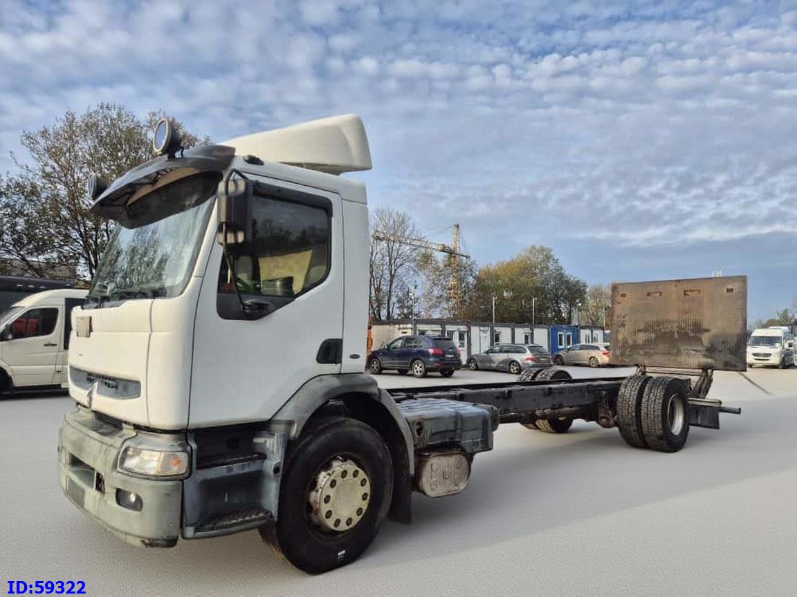 RENAULT Premium 270 4x2 Manual (Electric defect) - Cab chassis truck: picture 1 RENAULT Premium 270 4x2 Manual (Electric defect) - Cab chassis truck: picture 1
