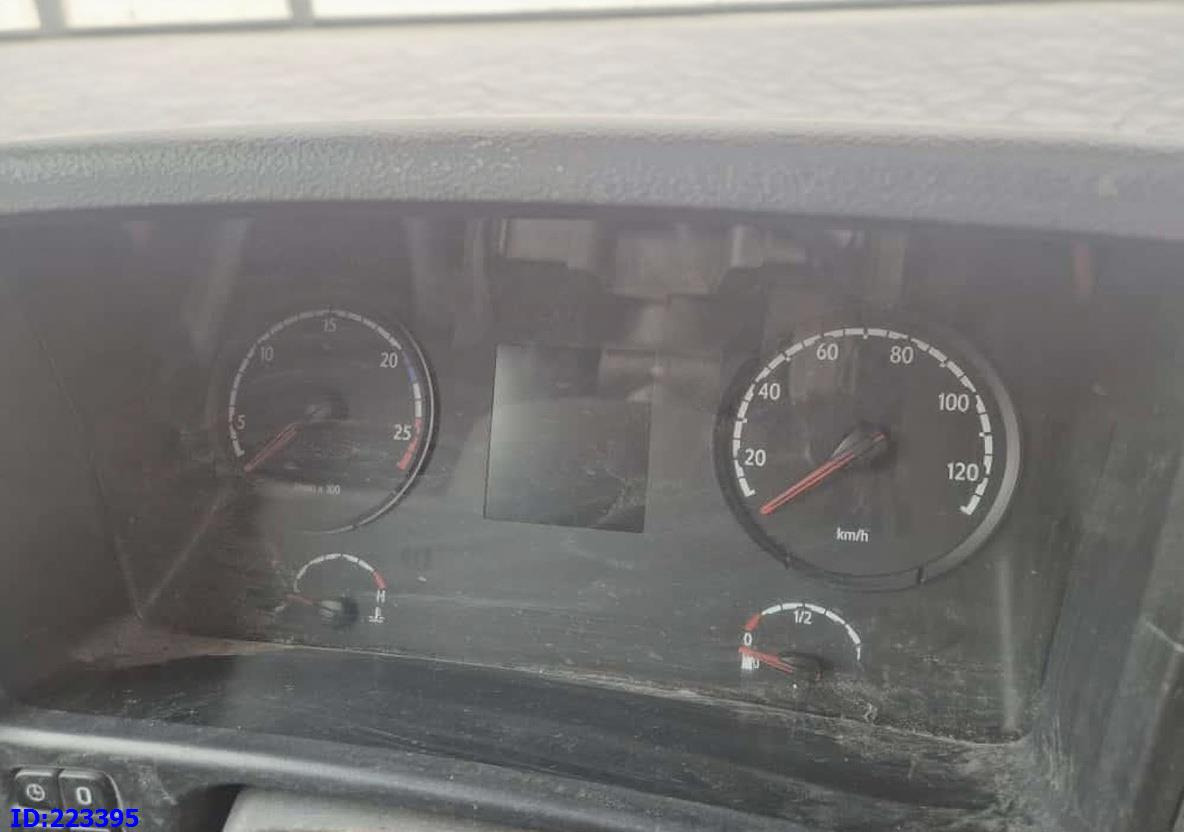 Cab chassis truck SCANIA R440 6X2 Steering axle (Engine defect): picture 8 Cab chassis truck SCANIA R440 6X2 Steering axle (Engine defect): picture 8