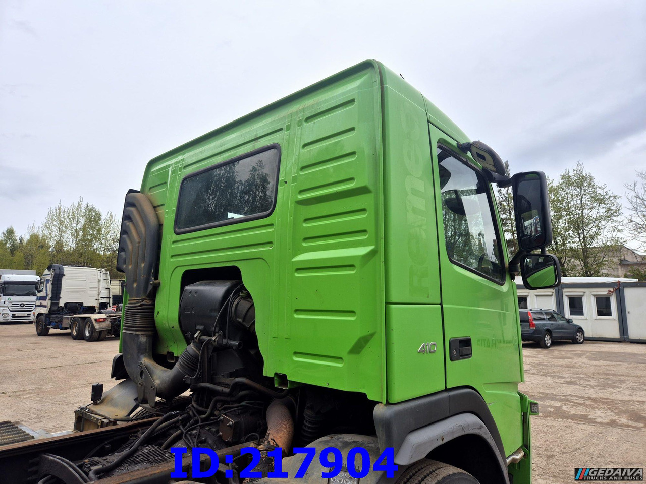 VOLVO FM 410HP 8x4 (Steering axle) - Cab chassis truck: picture 5 VOLVO FM 410HP 8x4 (Steering axle) - Cab chassis truck: picture 5