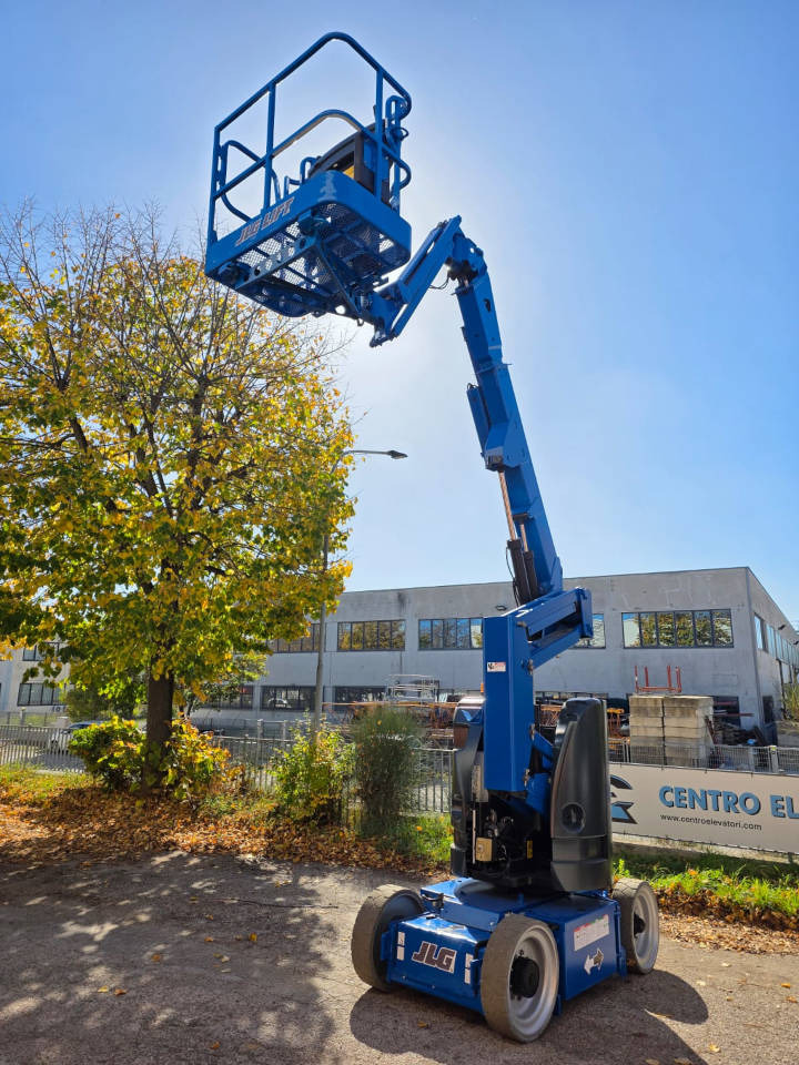 Articulated boom JLG E 300 AJP: picture 12 Articulated boom JLG E 300 AJP: picture 12