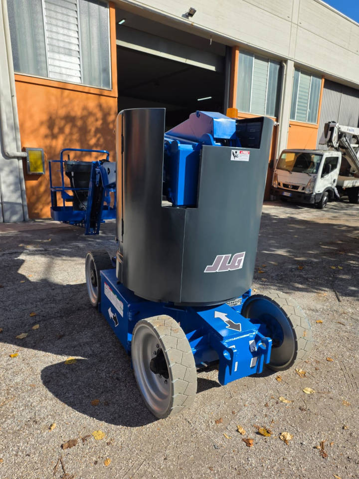 Articulated boom JLG E 300 AJP: picture 17 Articulated boom JLG E 300 AJP: picture 17