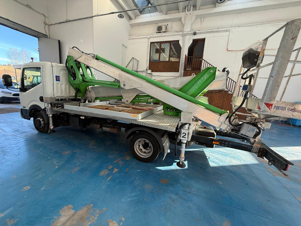 MULTITEL MX 250 - Truck mounted aerial platform: picture 2 MULTITEL MX 250 - Truck mounted aerial platform: picture 2