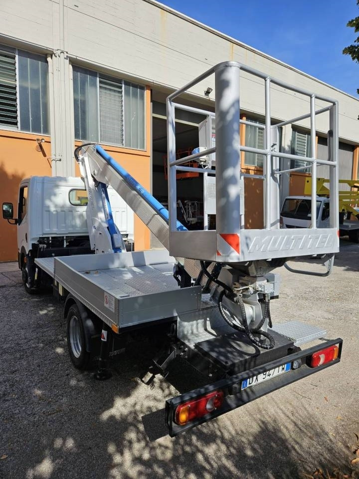 Truck mounted aerial platform Multitel ALU 145: picture 10