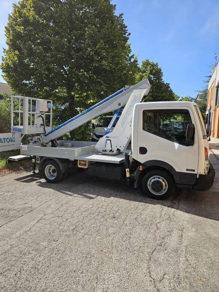 Truck mounted aerial platform Multitel ALU 145: picture 7