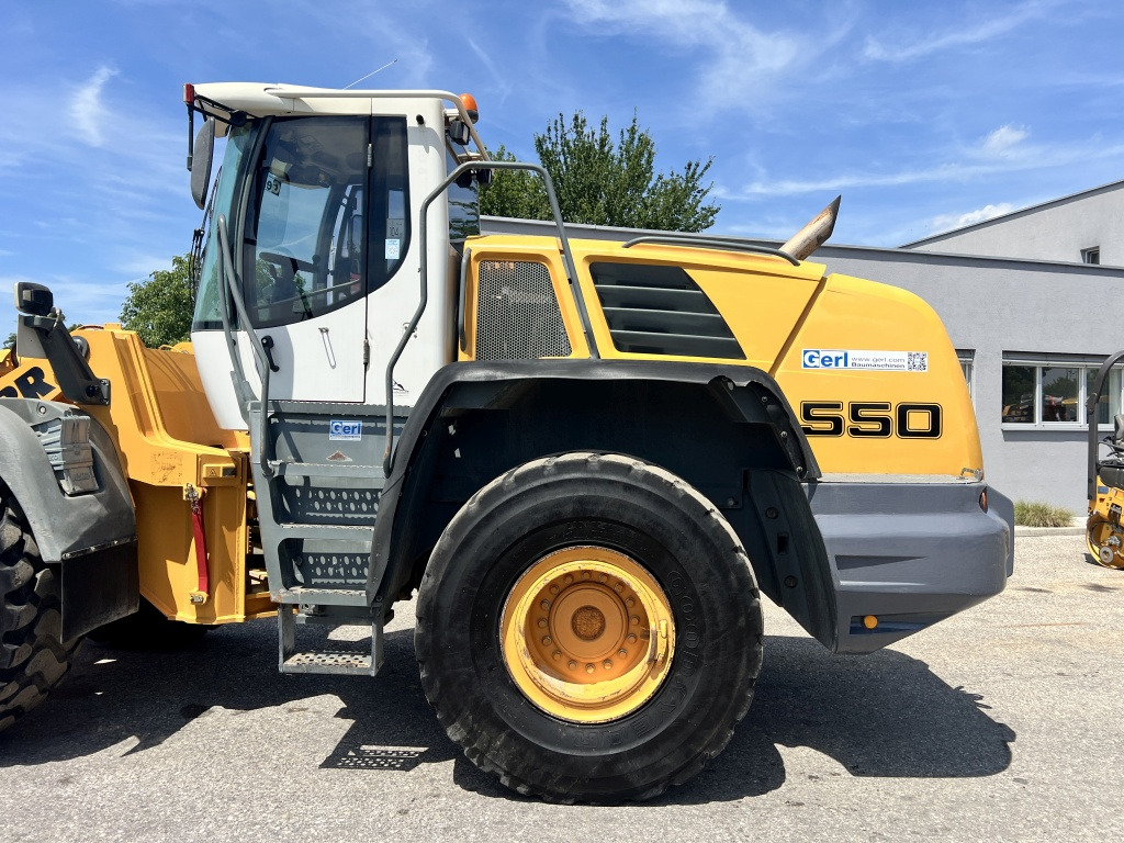 Liebherr L 550 (111617) - Wheel loader: picture 2 Liebherr L 550 (111617) - Wheel loader: picture 2