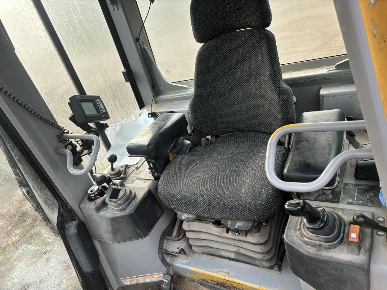 Caterpillar D5G - Bulldozer: picture 4 Caterpillar D5G - Bulldozer: picture 4