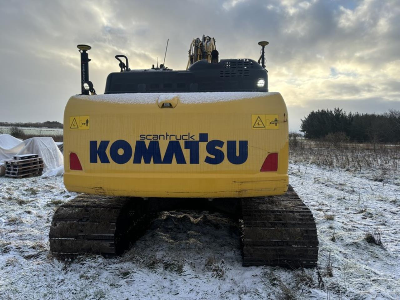Komatsu PC240LC-11 - Crawler excavator: picture 3 Komatsu PC240LC-11 - Crawler excavator: picture 3