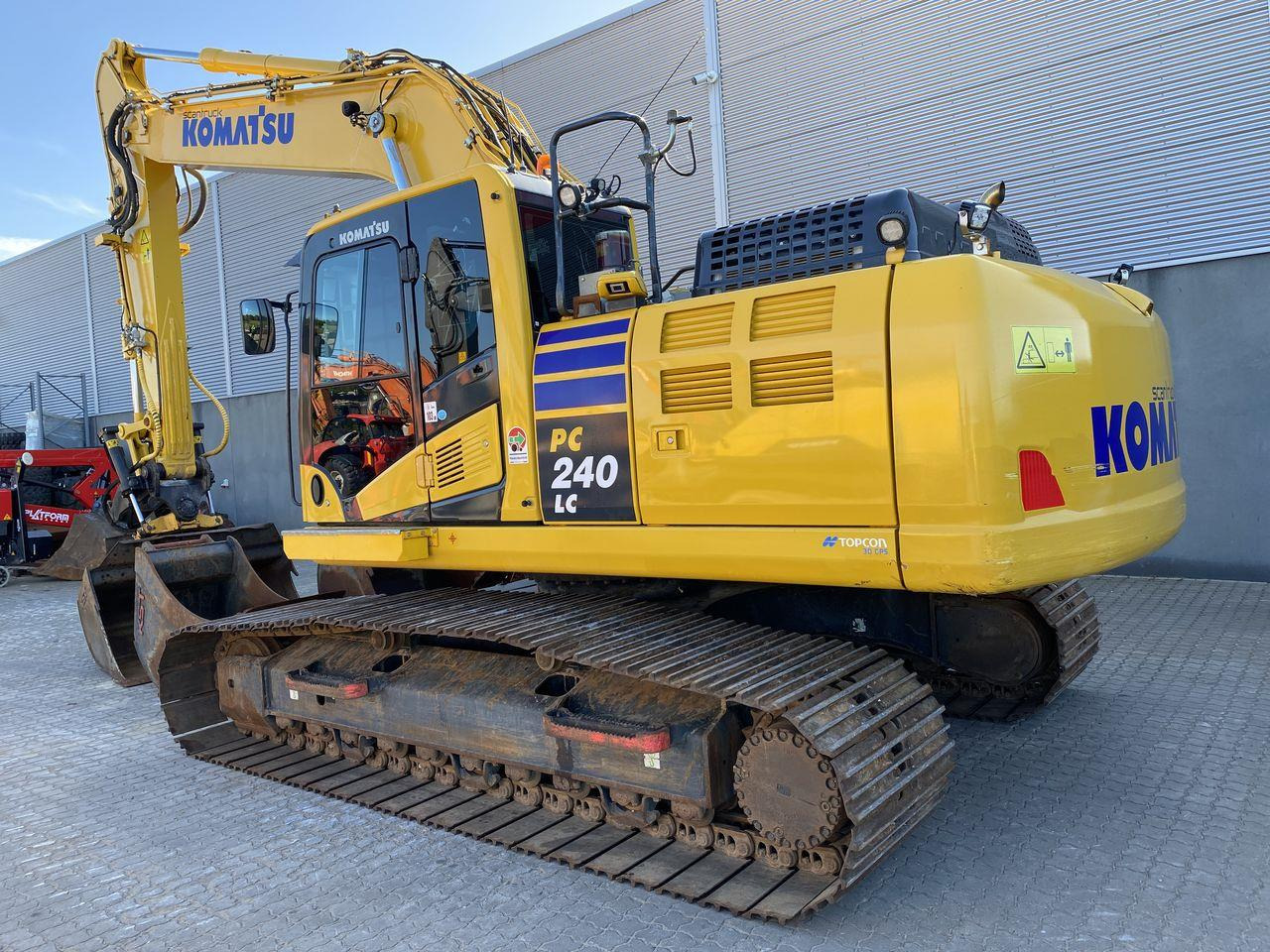 Komatsu PC240LC-11EO - Crawler excavator: picture 2 Komatsu PC240LC-11EO - Crawler excavator: picture 2