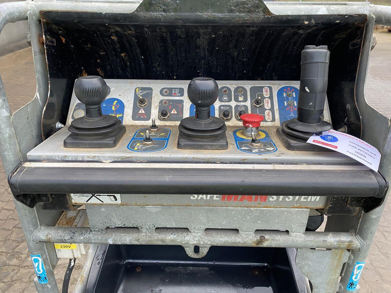 Manitou 160ATJ RC E3 - Articulated boom: picture 3 Manitou 160ATJ RC E3 - Articulated boom: picture 3