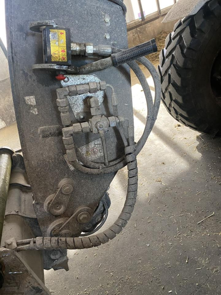 Manitou MLT735-120PS Elite - Telescopic handler: picture 5 Manitou MLT735-120PS Elite - Telescopic handler: picture 5