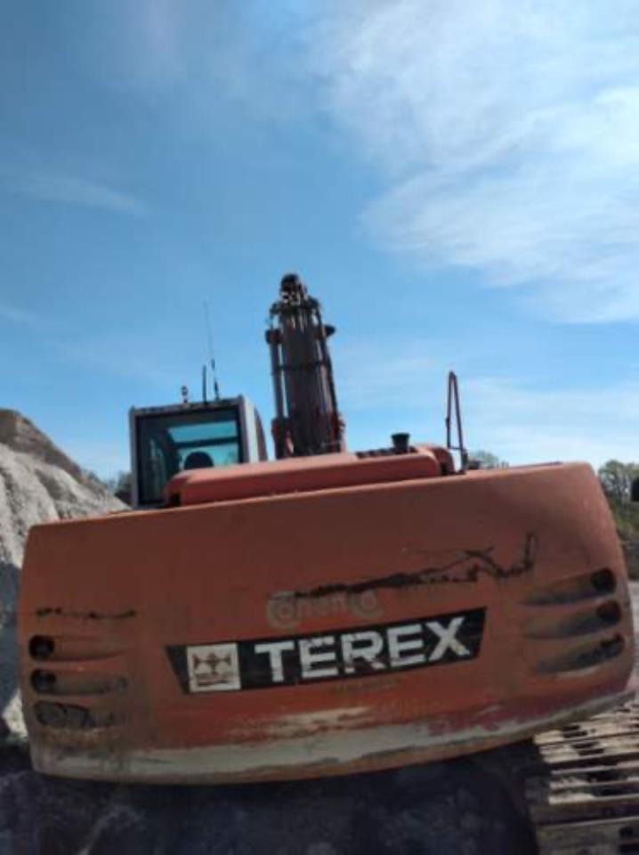 Terex TC240LC - Crawler excavator: picture 3 Terex TC240LC - Crawler excavator: picture 3
