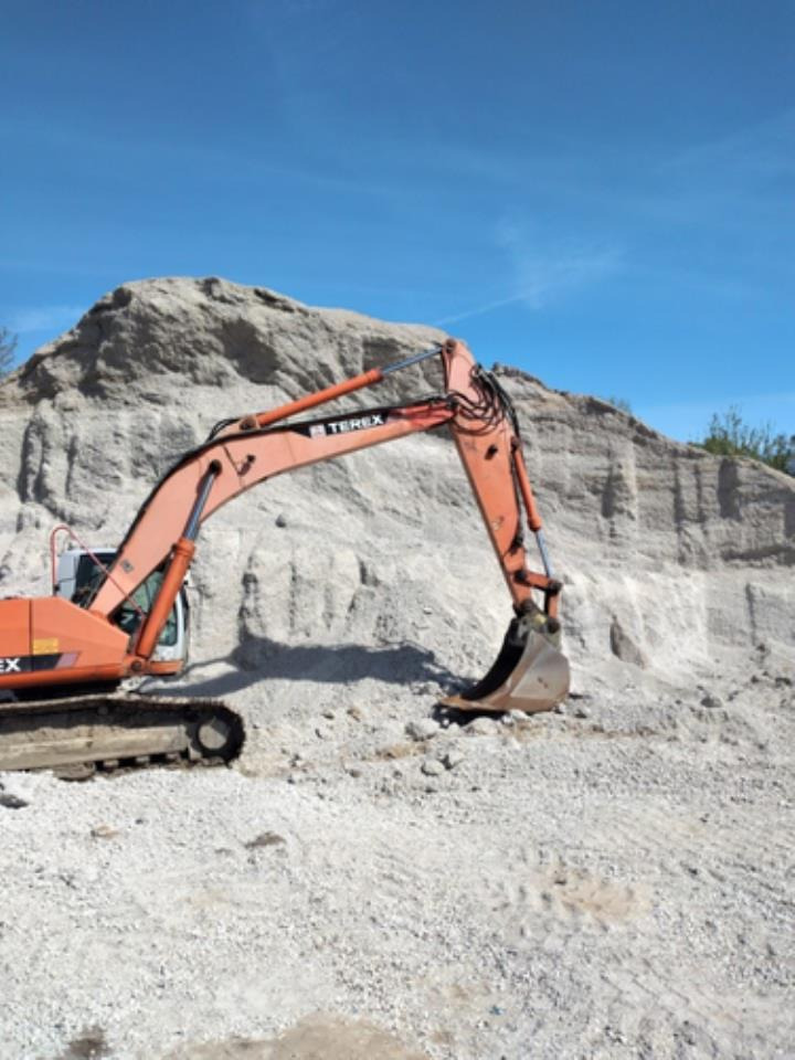 Terex TC240LC - Crawler excavator: picture 4 Terex TC240LC - Crawler excavator: picture 4