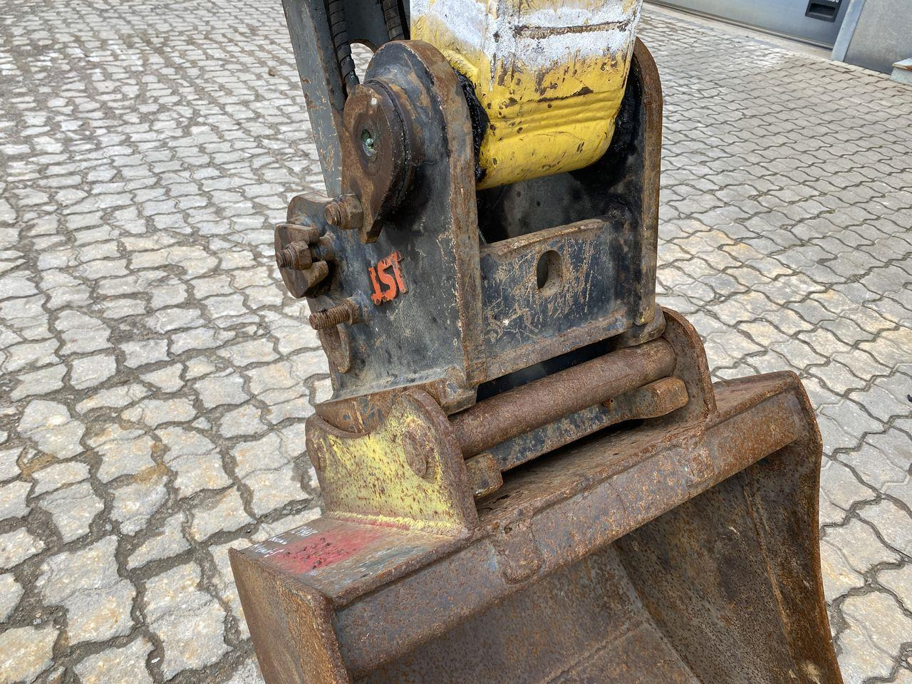 Mini excavator Wacker Neuson EZ80: picture 11