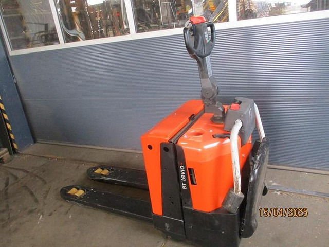 BT LPE 200-6 - Pallet truck: picture 3 BT LPE 200-6 - Pallet truck: picture 3