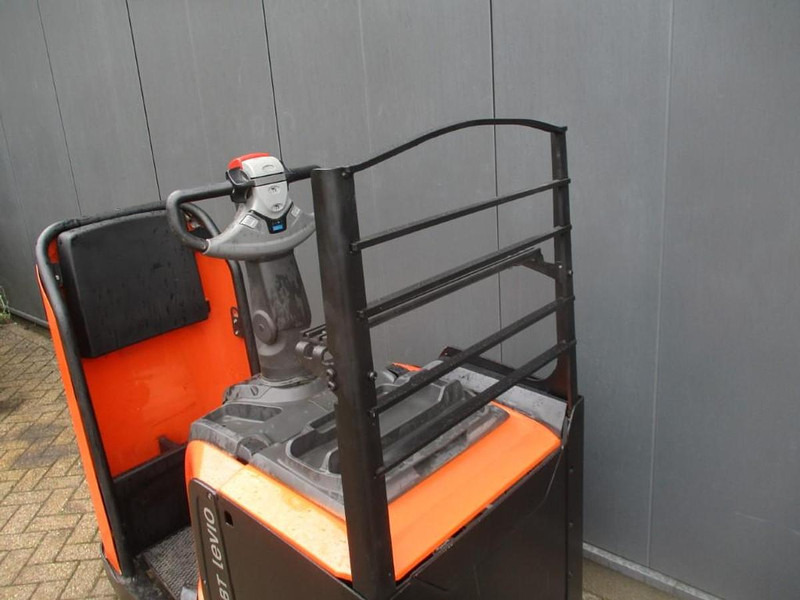 BT LPE200 - Pallet truck: picture 4 BT LPE200 - Pallet truck: picture 4
