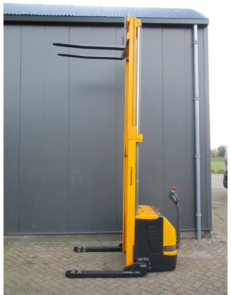 Jungheinrich EJB14 - Pallet truck: picture 1 Jungheinrich EJB14 - Pallet truck: picture 1