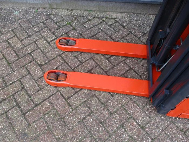Stacker Linde L16: picture 7