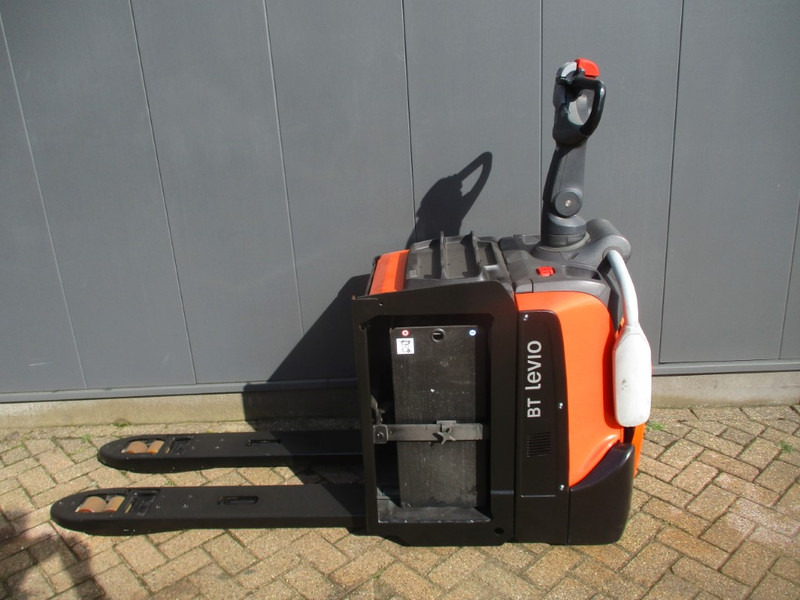 Toyota LPE 200 - Pallet truck: picture 1 Toyota LPE 200 - Pallet truck: picture 1