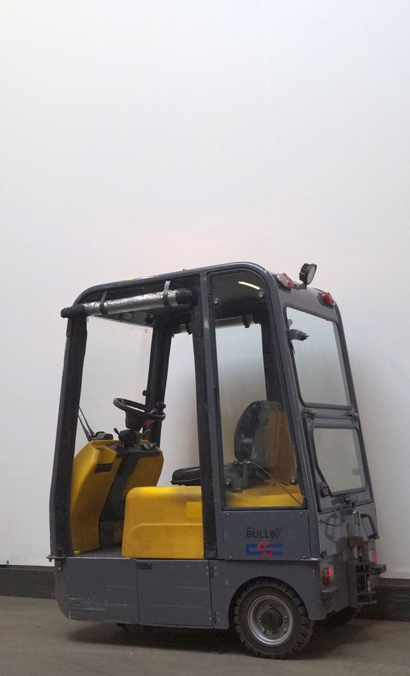 Dec Bull 6N - Tow tractor: picture 2 Dec Bull 6N - Tow tractor: picture 2