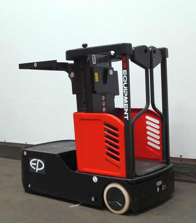 EP JX0-30 - Order picker: picture 1 EP JX0-30 - Order picker: picture 1