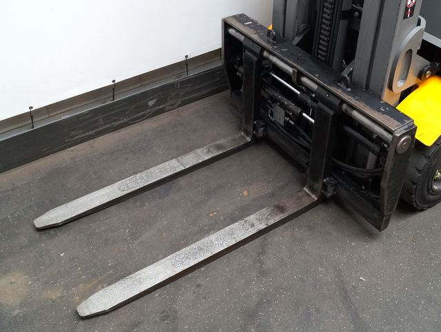 Jungheinrich EFG430 - Electric forklift: picture 3 Jungheinrich EFG430 - Electric forklift: picture 3