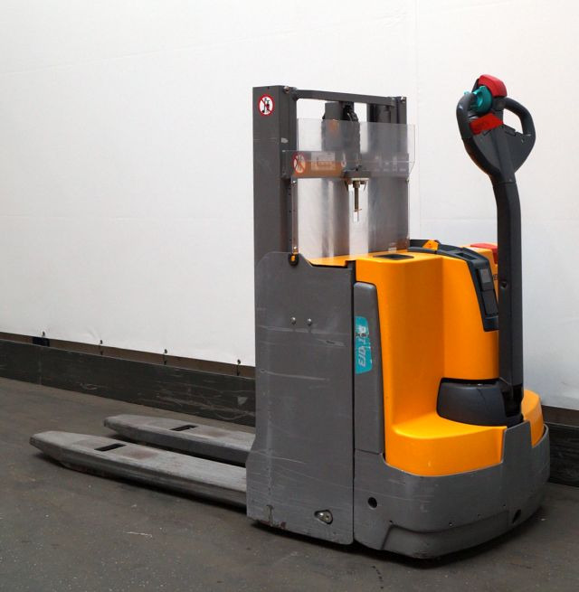 Jungheinrich EJD118 - Stacker: picture 2 Jungheinrich EJD118 - Stacker: picture 2