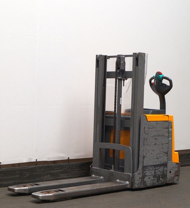 Jungheinrich EJD220 - Stacker: picture 1 Jungheinrich EJD220 - Stacker: picture 1