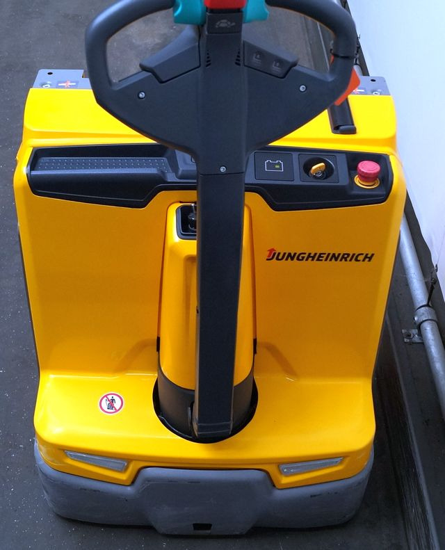 Jungheinrich EJE C20 - Pallet truck: picture 3 Jungheinrich EJE C20 - Pallet truck: picture 3