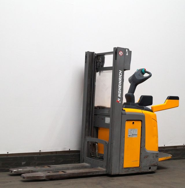 Jungheinrich ERC214 - Stacker: picture 1 Jungheinrich ERC214 - Stacker: picture 1