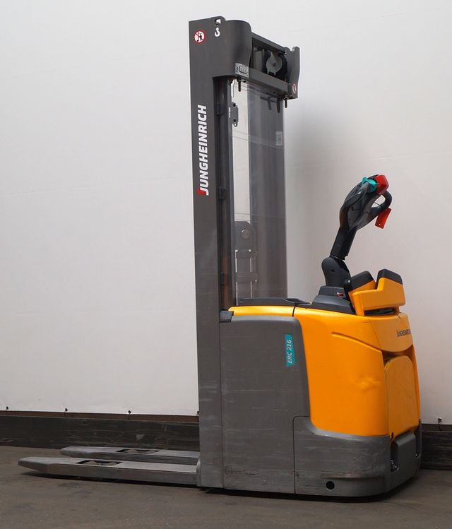 Jungheinrich ERC216 - Stacker: picture 2 Jungheinrich ERC216 - Stacker: picture 2