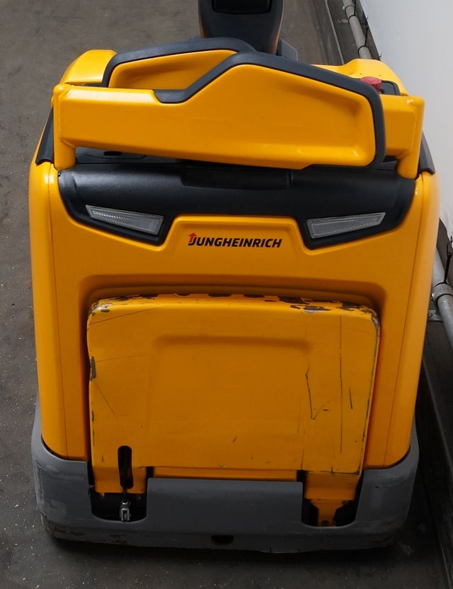 Jungheinrich ERE225 - Pallet truck: picture 4 Jungheinrich ERE225 - Pallet truck: picture 4