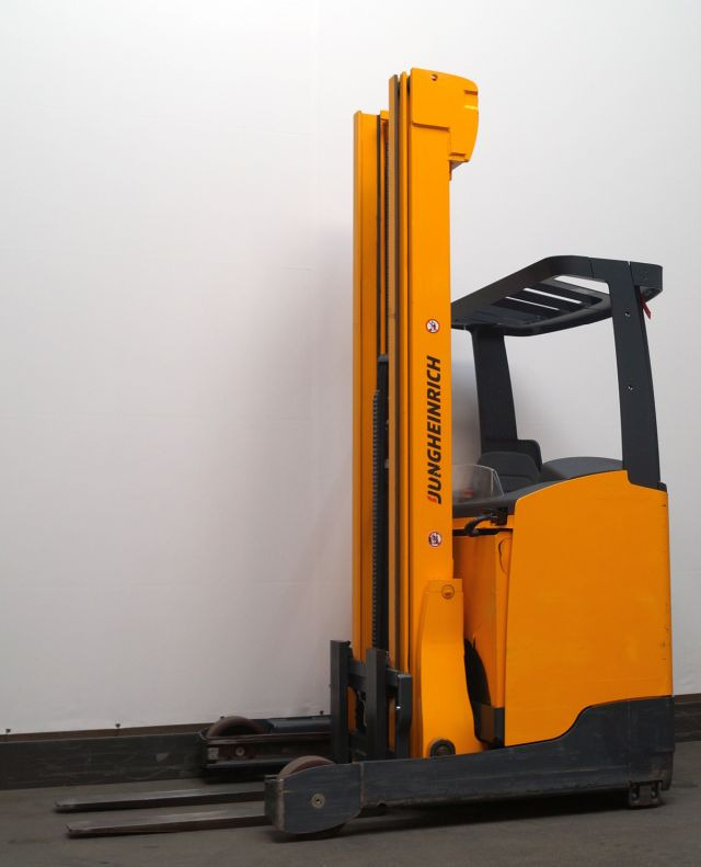Jungheinrich ETV214 - Reach truck: picture 2 Jungheinrich ETV214 - Reach truck: picture 2