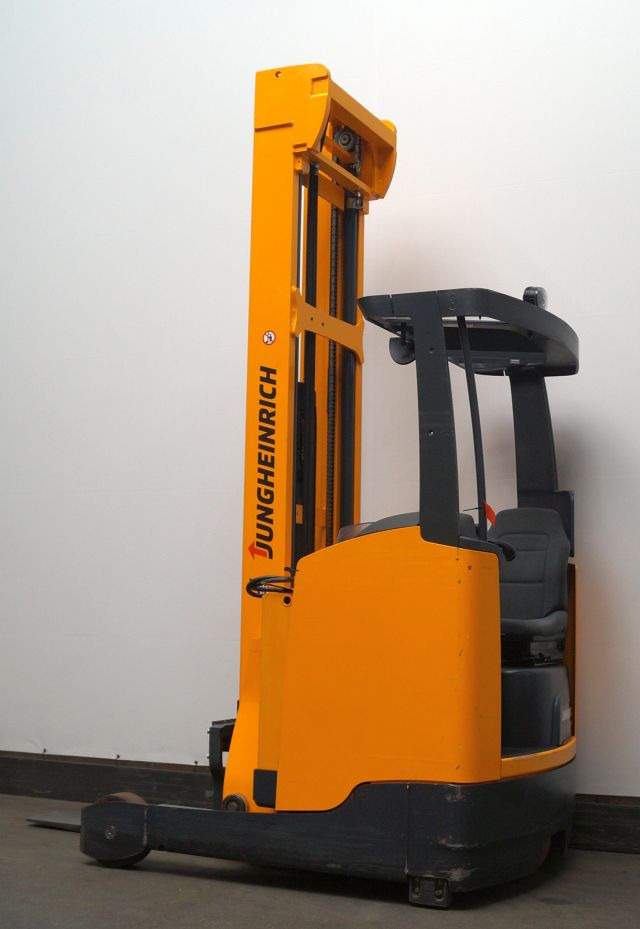 Jungheinrich ETV214 - Reach truck: picture 1 Jungheinrich ETV214 - Reach truck: picture 1
