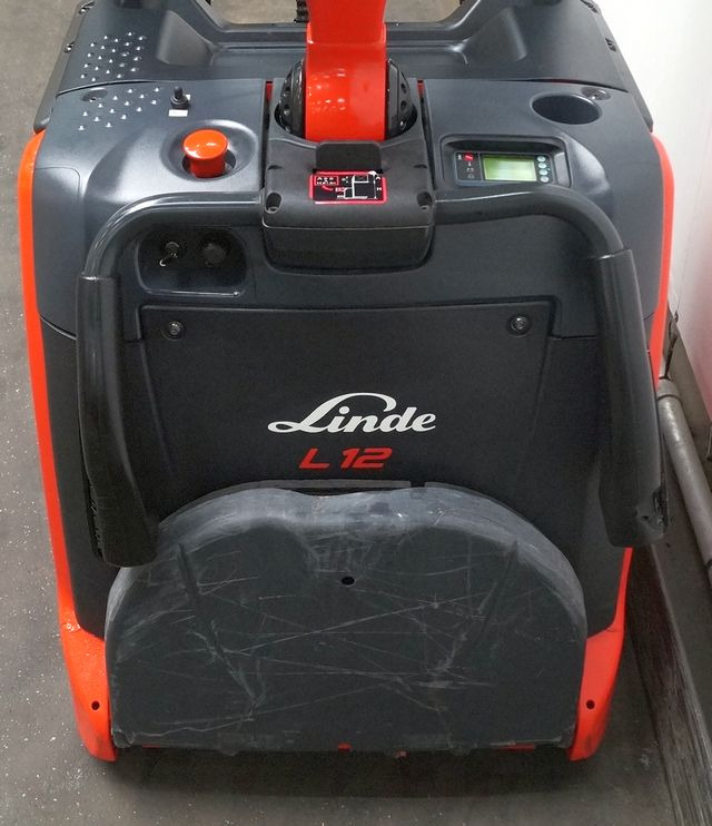 Linde L12AP - Stacker: picture 4 Linde L12AP - Stacker: picture 4
