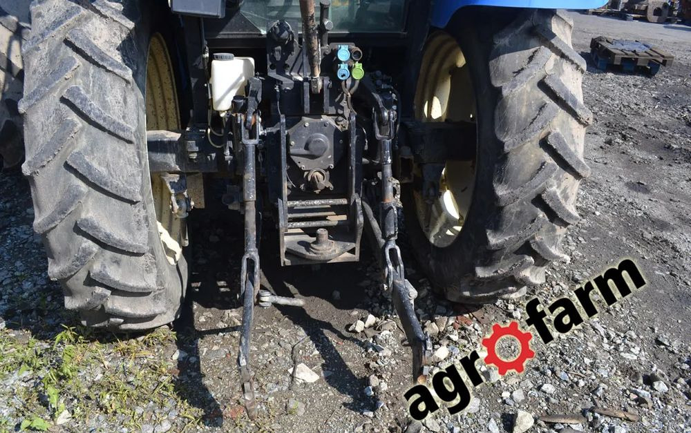 New Holland T5050 skrzynia silnik most obudowa piasta blok zawór - Gearbox for Agricultural machinery: picture 2 New Holland T5050 skrzynia silnik most obudowa piasta blok zawór - Gearbox for Agricultural machinery: picture 2